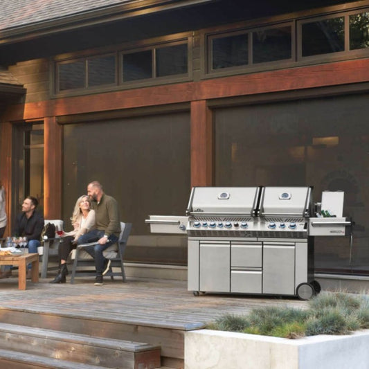 Napoleon Prestige Pro 825 Grill with Cart