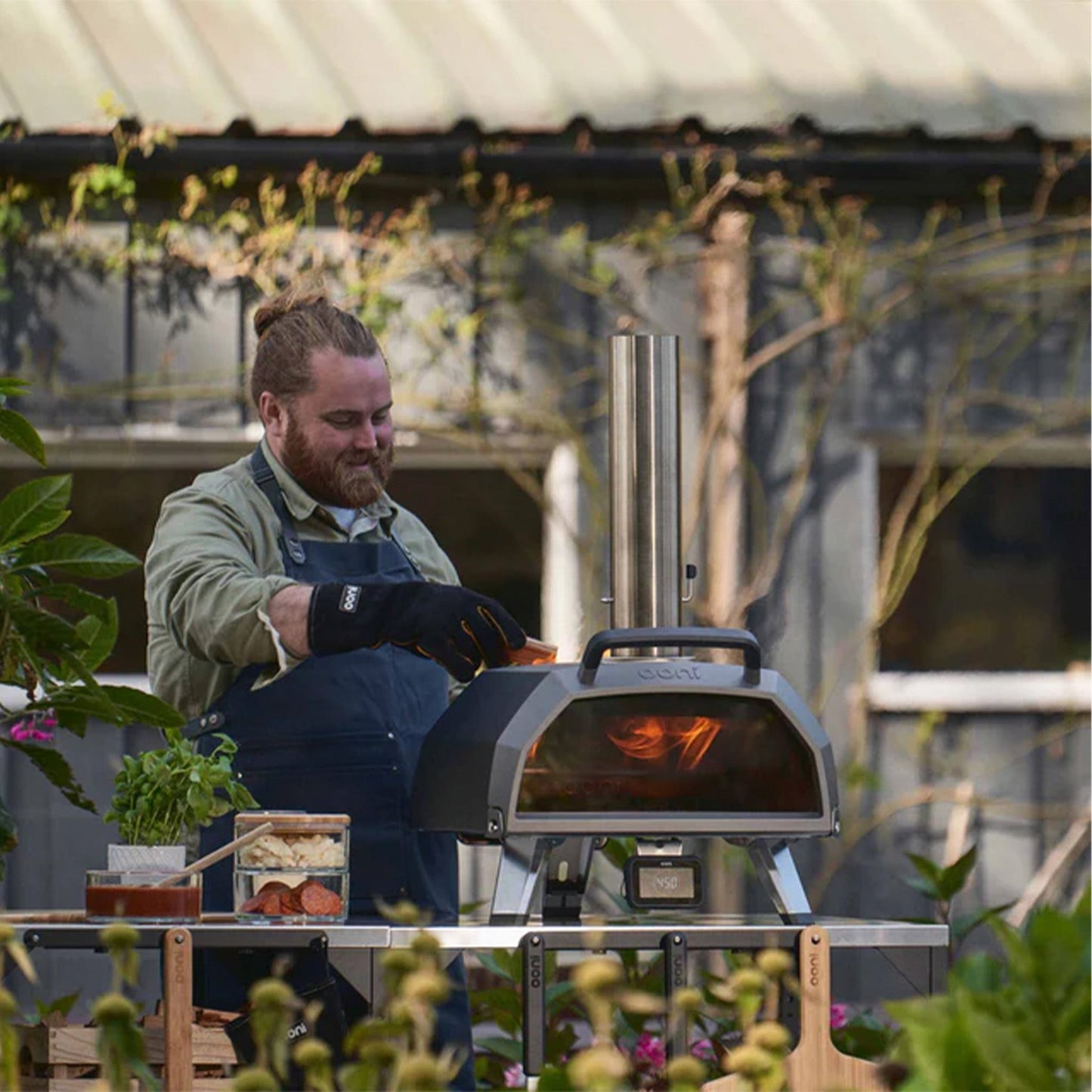 Ooni Karu Pro 2 (2nd Generation) 16" Multi Fuel Outdoor Pizza Oven