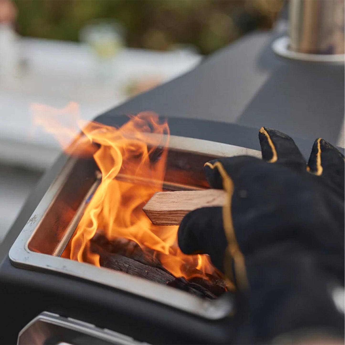 Ooni Karu Pro 2 (2nd Generation) 16" Multi Fuel Outdoor Pizza Oven