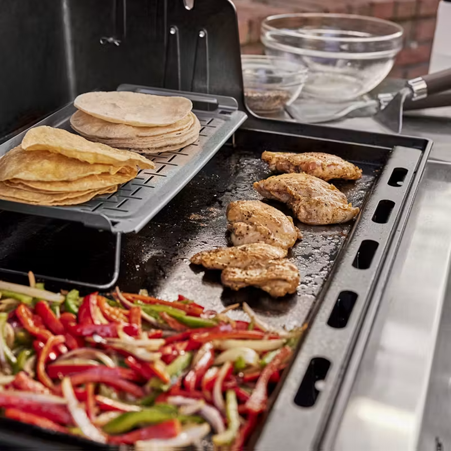 Weber Full-Size Griddle – Genesis 400 Series