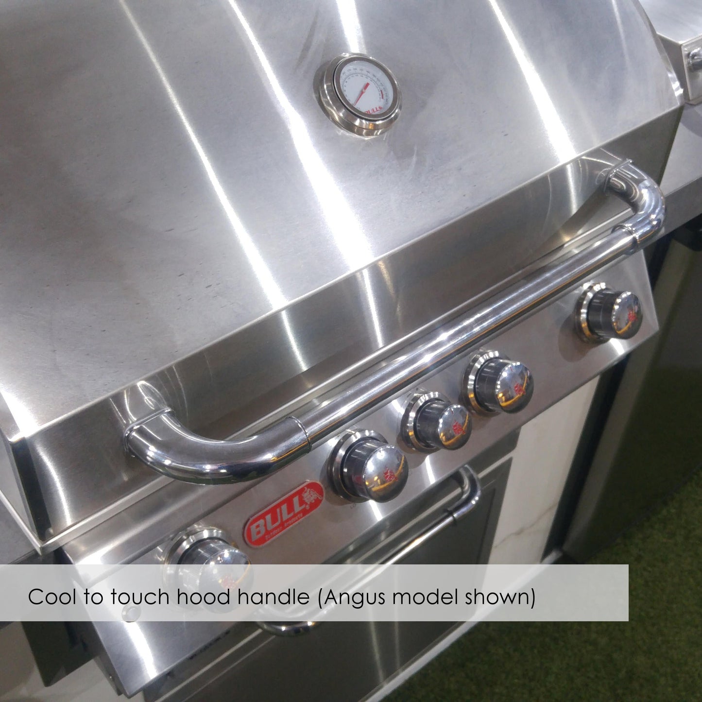 Bull BBQ Lonestar Gas 76cm BBQ - 3 Burners