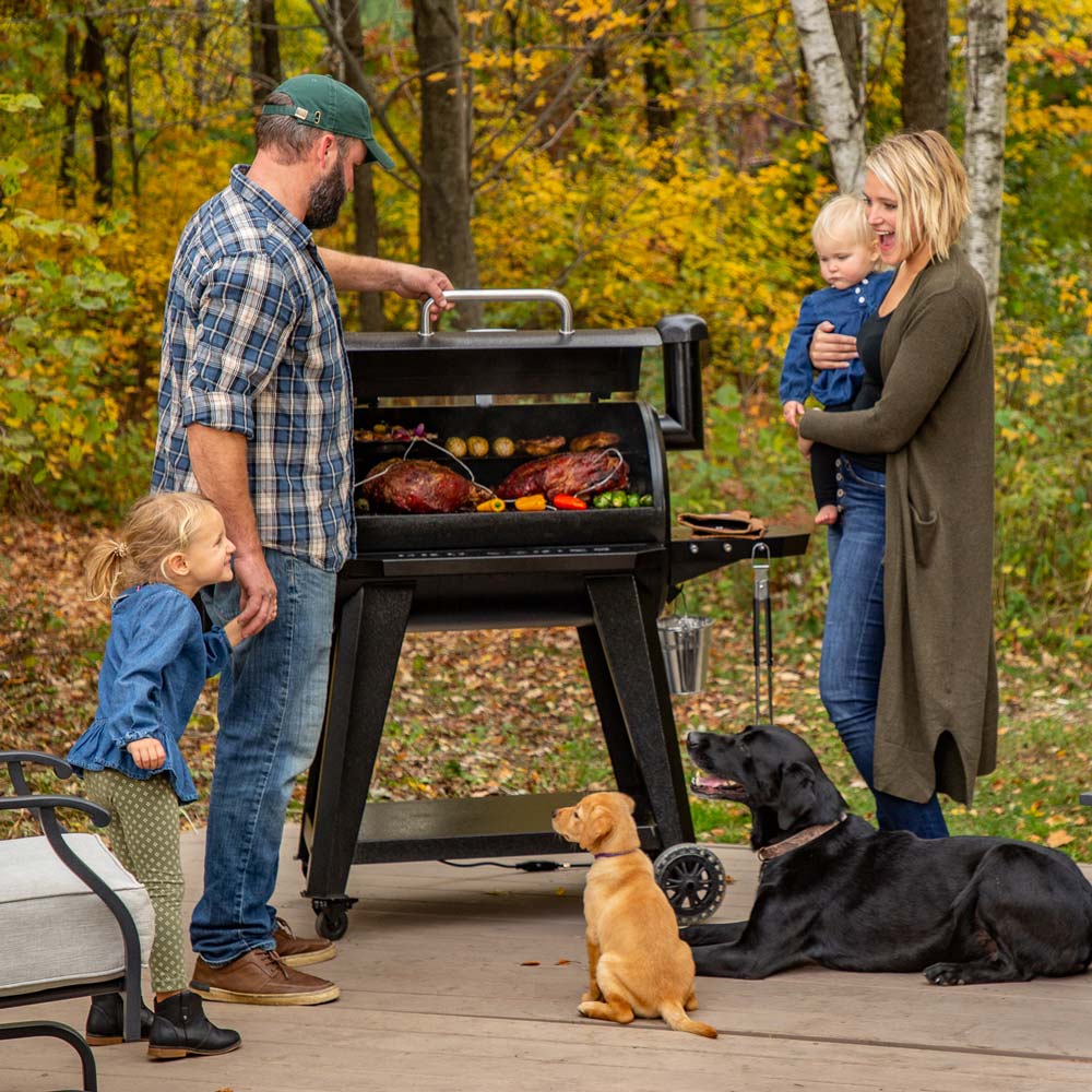 Pit Boss Pro 850 Wood Pellet Smoker - With WiFi Connectivity