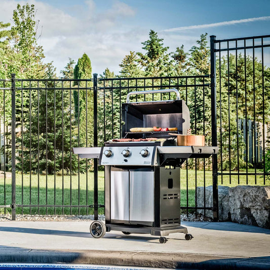 Broil King Signet 320 Gas BBQ